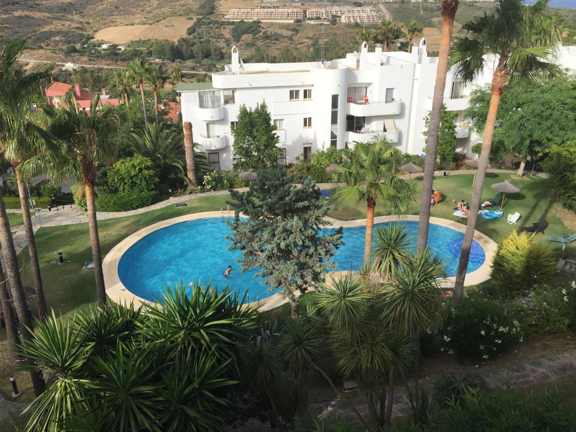 Apartamento Del Sol เอสเตโปนา ภายนอก รูปภาพ