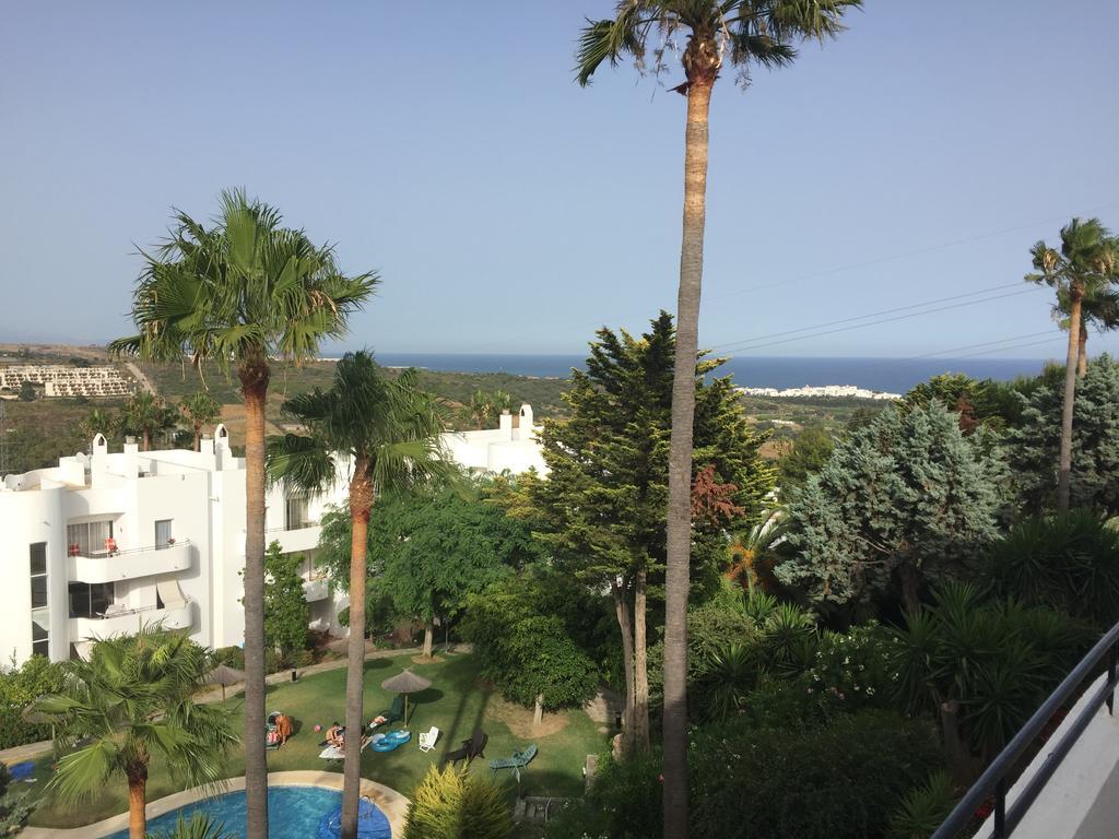 Apartamento Del Sol เอสเตโปนา ภายนอก รูปภาพ
